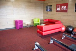 glo gym seating area
