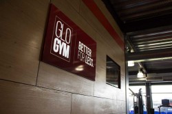 glo gym lighbox sign