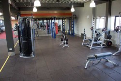 glo gym weights area
